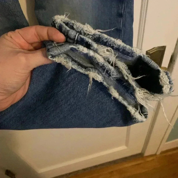 Good American Good Icon Cropped Jeans In Indigo260, Womens Size 4 - Picture 5 of 9